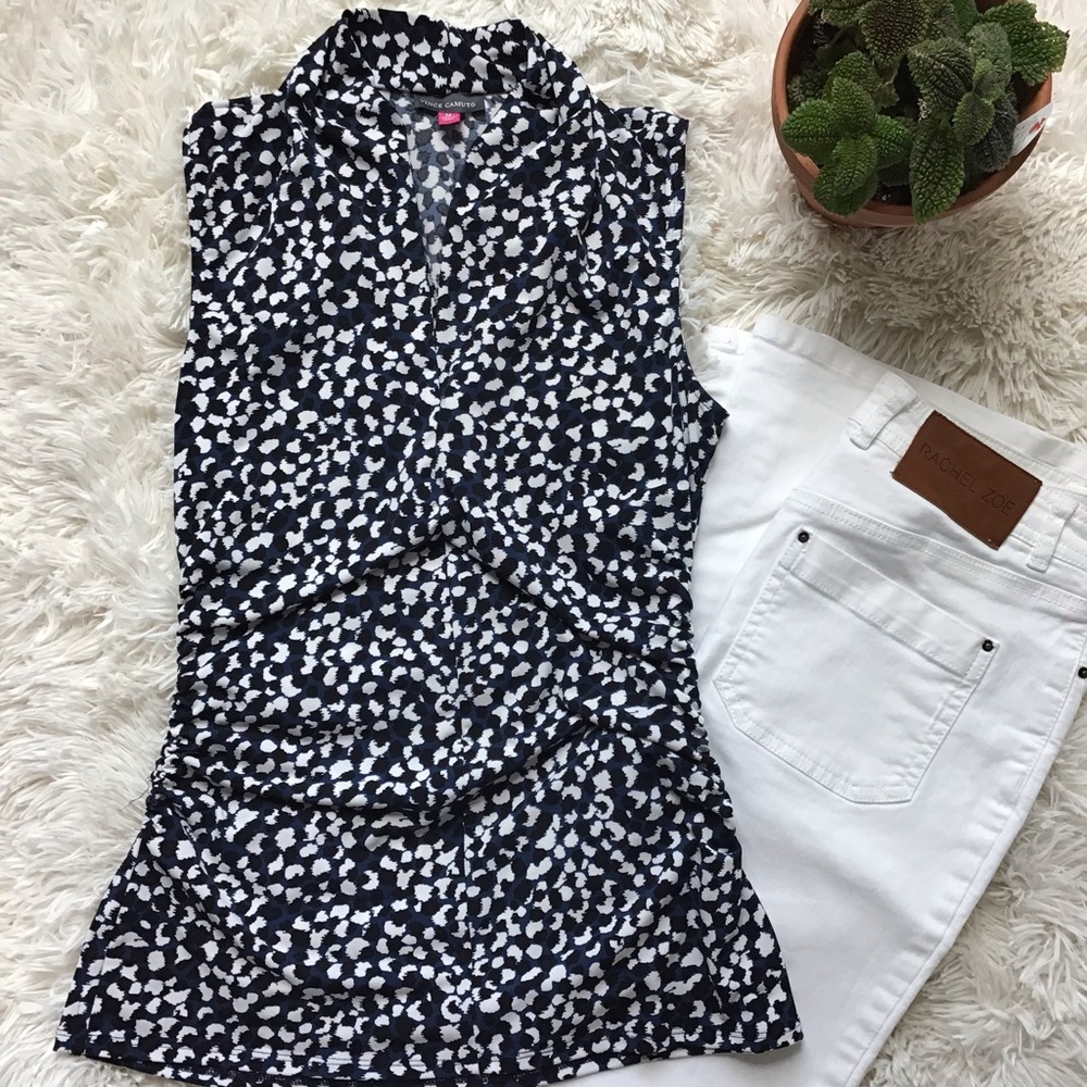 Vince Camuto Stretchy Sleeveless Collar Top